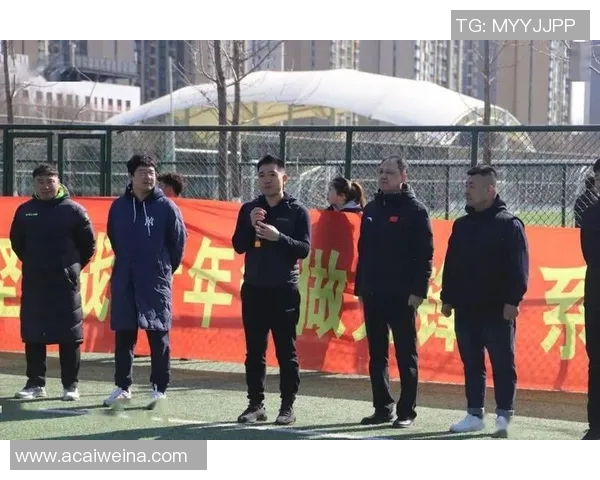 运动员黄强专访回顾飞盘发展历程与体育热潮的交融