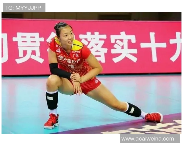 重庆排球队在邀请赛中以93分稳居积分榜首位展现强劲实力